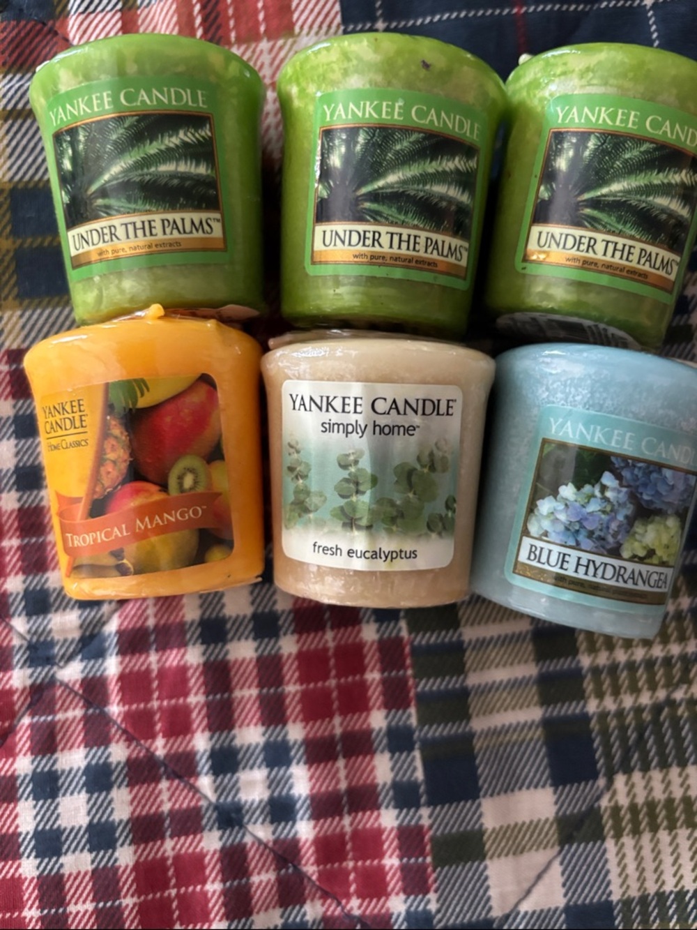 Yankee Candle Votive Assortment - Green, Yellow, Cream, Blue - Picture 3 of 4
